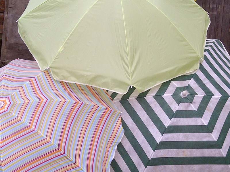 GARDEN PARASOL (Base Included)