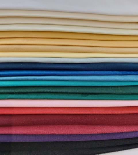 Coloured Linen Napkins image
