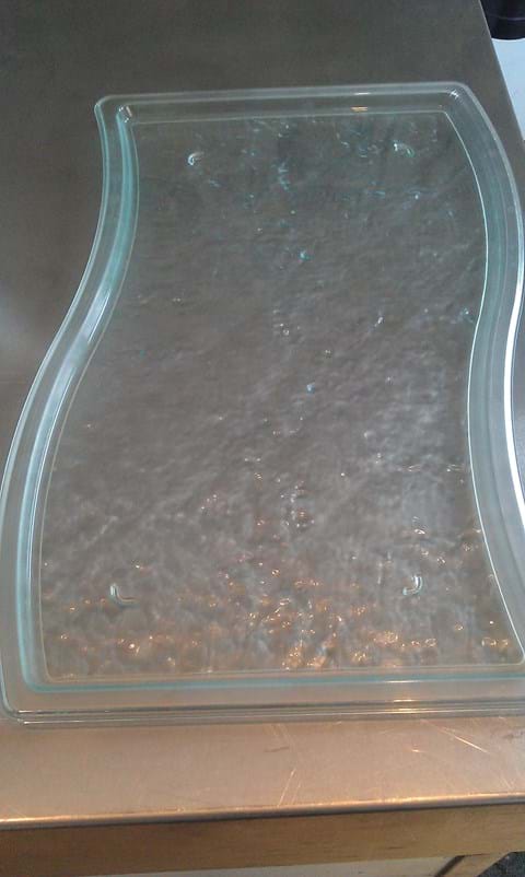 RECTANGLE PERSPEX SERVER 44.5 x 26.5cm image