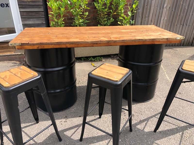 BARREL BAR