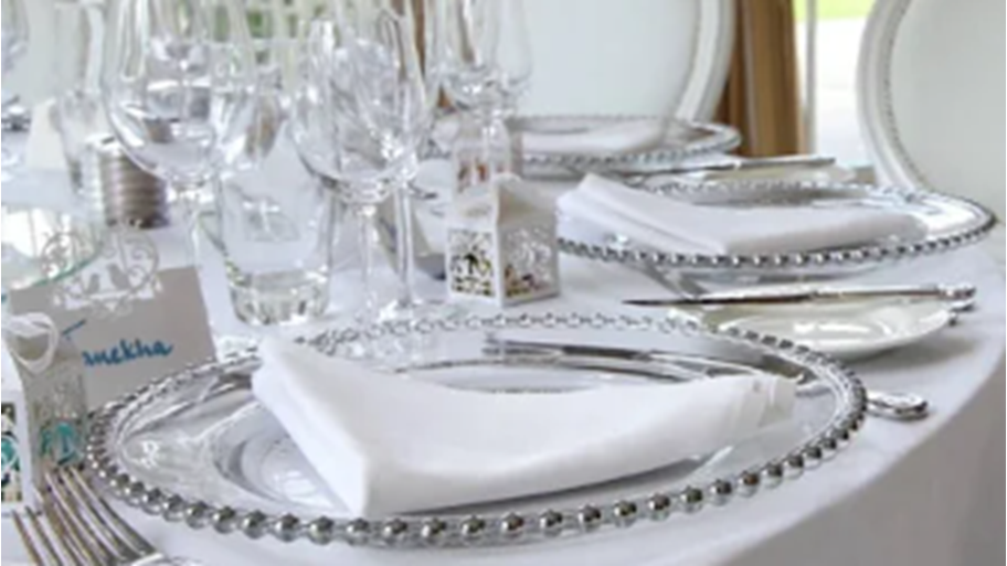 GLASS SILVER BEADED CHARGER PLATE